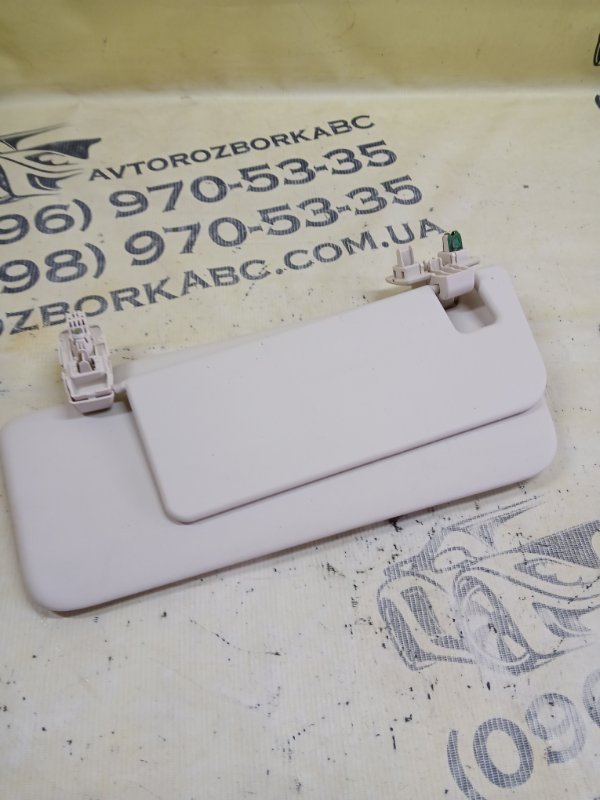 Козырек солнцезащитный передний правый GLS 450 4MATIC 2018 276 3.0 biturbo Козырек солнцезащитный передний правый GLS 450 4MATIC 2018 276 3.0 biturbo