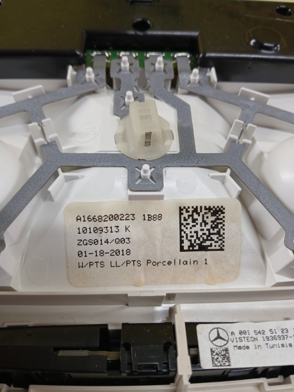 Плафон салона задний Mercedes-Benz GLS 450 4MATIC 276 3.0 biturbo Плафон салона задний Mercedes-Benz GLS 450 4MATIC 276 3.0 biturbo