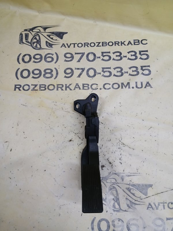 Запчасть педаль газа Mercedes-Benz GLS 450 4MATIC 2018 276 3.0 biturbo A2923000000 Б/У Педаль газа Mercedes-Benz GLS 450 4MATIC 2018 276 3.0 biturbo A2923000000 Б/У