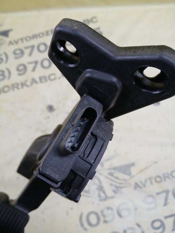 Педаль газа Mercedes-Benz GLS 450 4MATIC 276 3.0 biturbo Педаль газа Mercedes-Benz GLS 450 4MATIC 276 3.0 biturbo