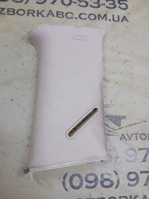 Обшивка стойки задняя левая GLS 450 4MATIC 2018 276 3.0 biturbo Обшивка стойки задняя левая GLS 450 4MATIC 2018 276 3.0 biturbo