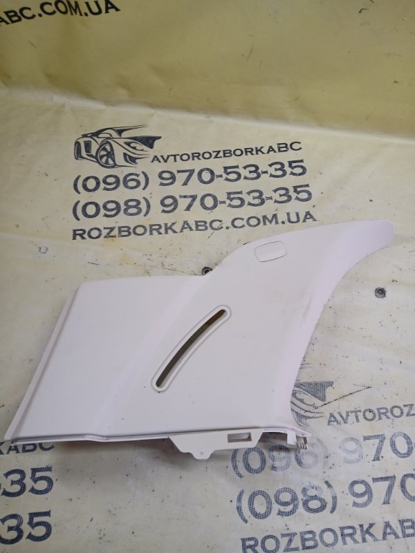 Запчасть обшивка стойки задняя левая Mercedes-Benz GLS 450 4MATIC 2018 276 3.0 biturbo A1666905900 Б/У Обшивка стойки задняя левая Mercedes-Benz GLS 450 4MATIC 2018 276 3.0 biturbo A1666905900 Б/У