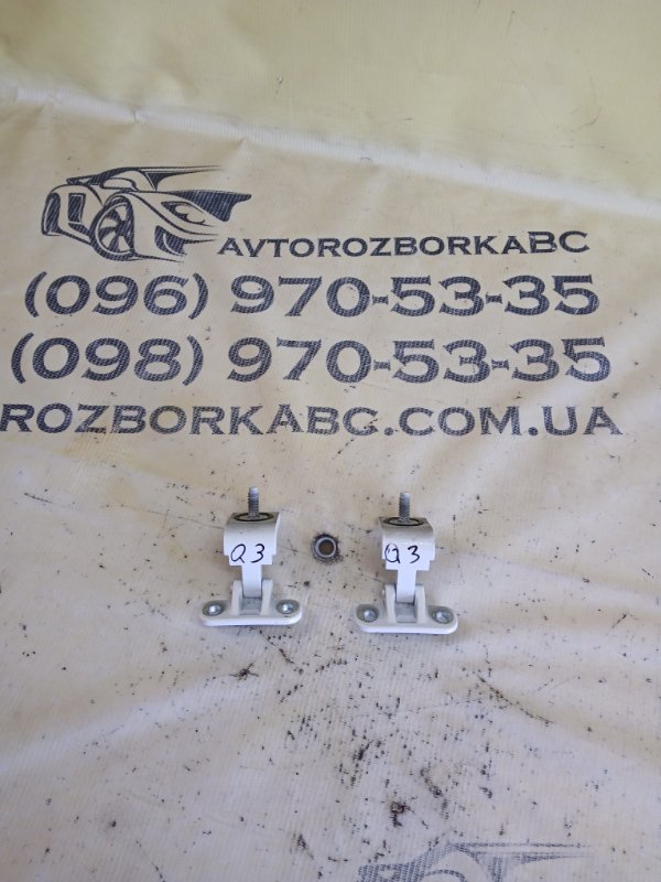 Петля замка багажника Audi Q3 2021 83A 2.0 CZRA 8V38272998 Б/У
