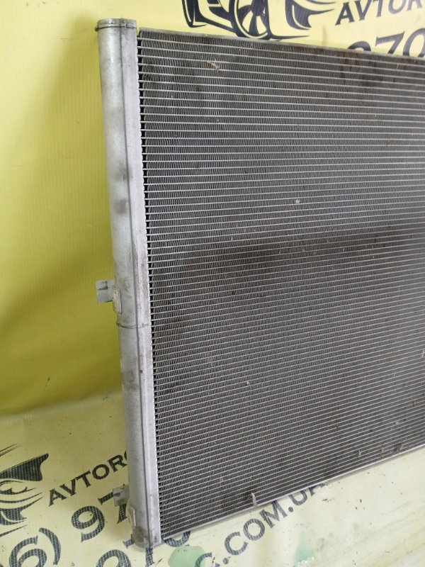 Радиатор BMW 530 G30 XB1142M0 Радиатор BMW 530 G30 XB1142M0