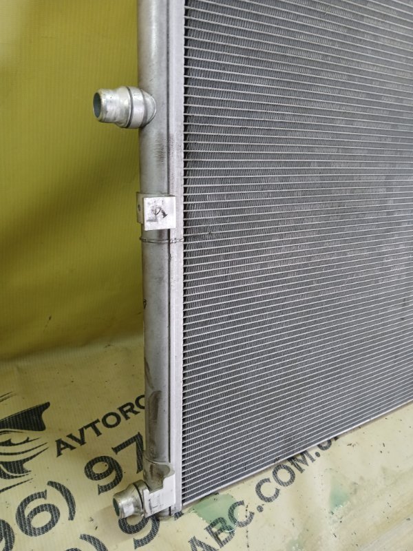 Радиатор 530 2018 G30 XB1142M0 Радиатор 530 2018 G30 XB1142M0