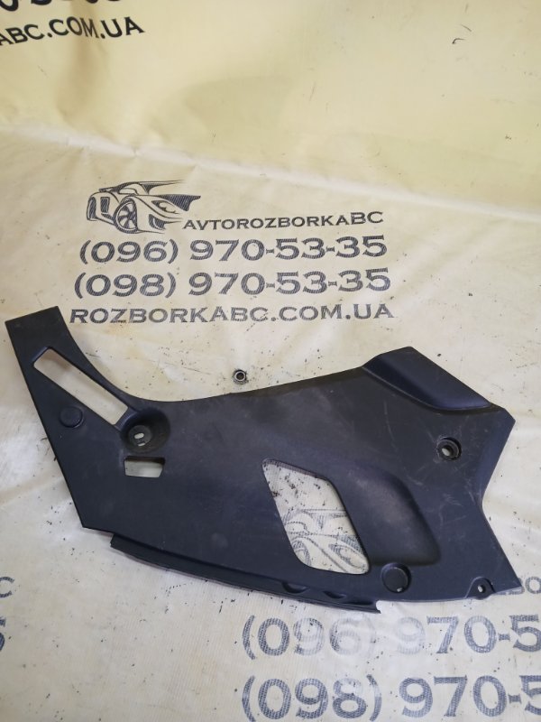 Запчасть накладка фари передняя правая BMW 530 2018 G30 XB1142M0 51767349604 Б/У Накладка фари передняя правая BMW 530 2018 G30 XB1142M0 51767349604 Б/У