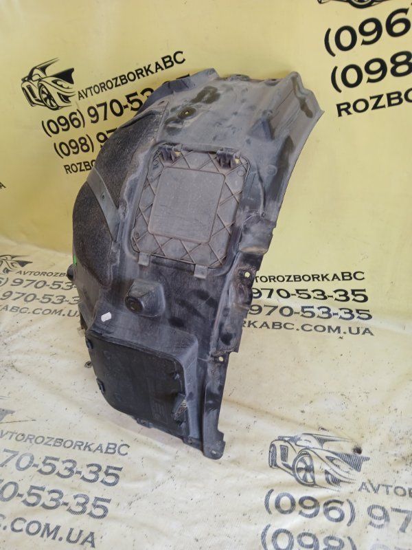 Подкрылок передний левый BMW 530 G30 XB1142M0 Подкрылок передний левый BMW 530 G30 XB1142M0