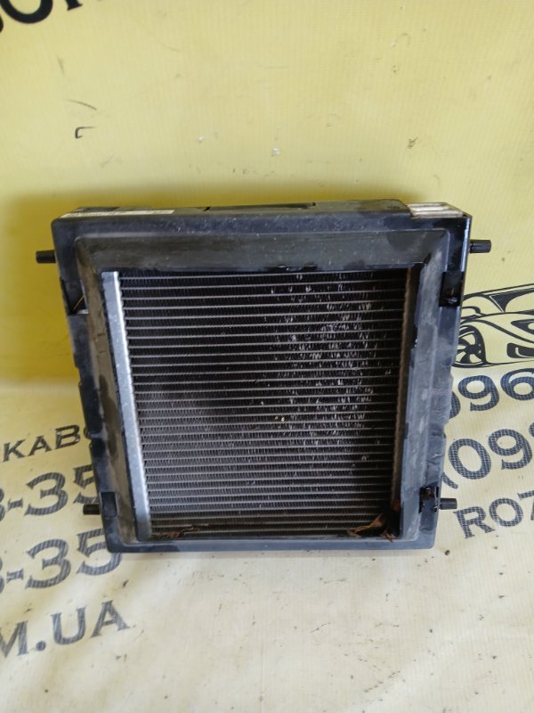 Радиатор охлаждение двигателя дополнительный BMW 530 G30 XB1142M0 Радиатор охлаждение двигателя дополнительный BMW 530 G30 XB1142M0