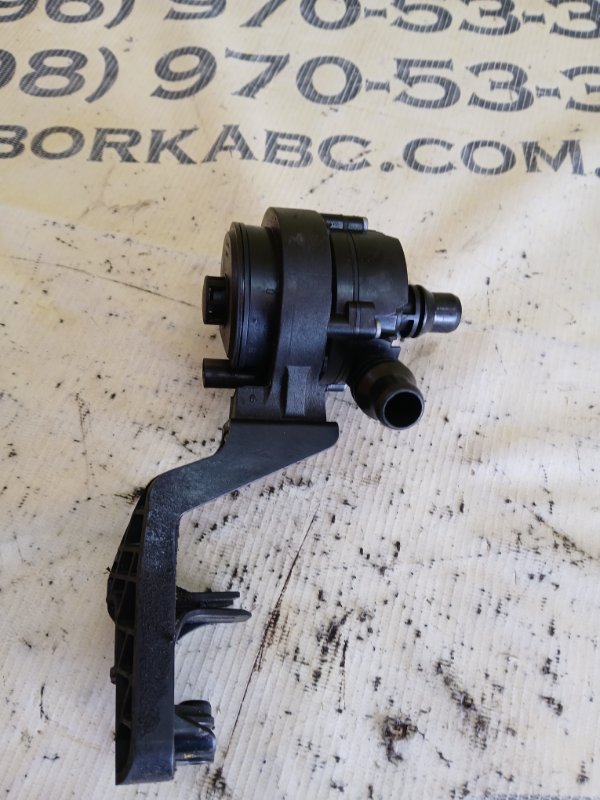 Помпа дополнительная 530 2018 G30 XB1142M0 Помпа дополнительная 530 2018 G30 XB1142M0