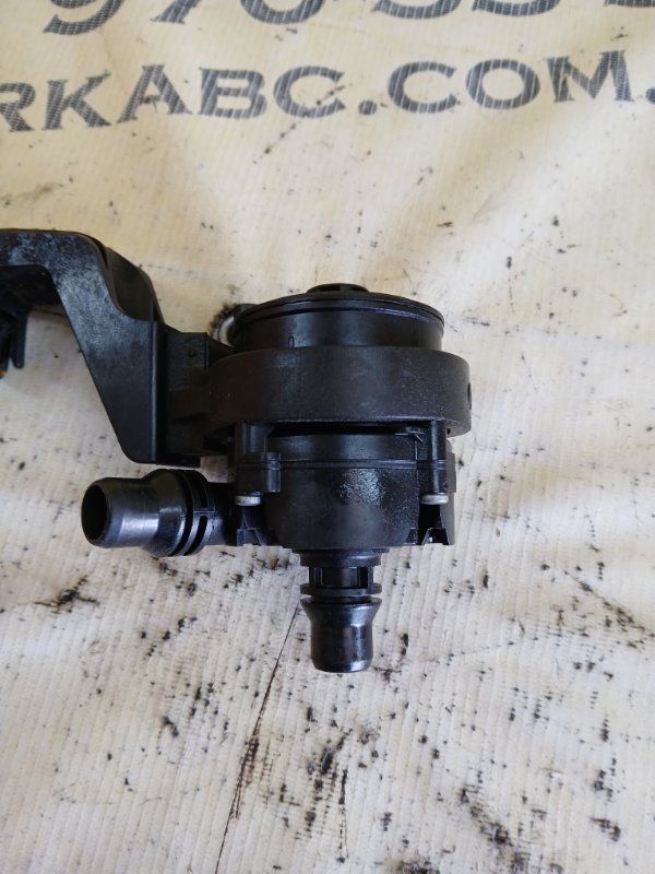 Помпа дополнительная BMW 530 G30 XB1142M0 Помпа дополнительная BMW 530 G30 XB1142M0