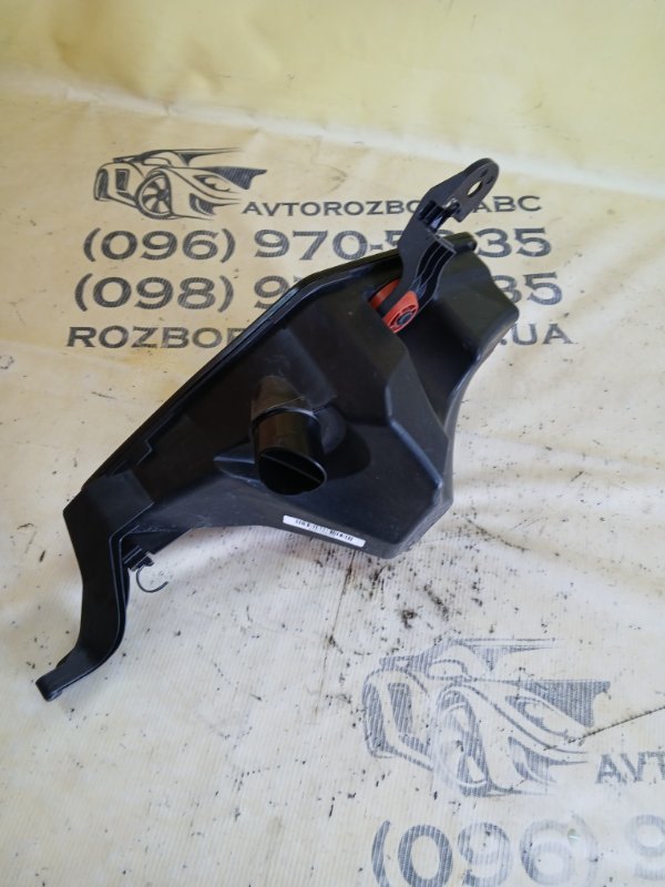 Резонатор воздушного фильтра BMW 530 G30 XB1142M0 Резонатор воздушного фильтра BMW 530 G30 XB1142M0