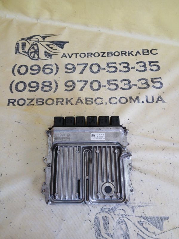 Запчасть блок управление двигателем BMW 530 2018 G30 XB1142M0 12148693212 Б/У Блок управление двигателем BMW 530 2018 G30 XB1142M0 12148693212 Б/У