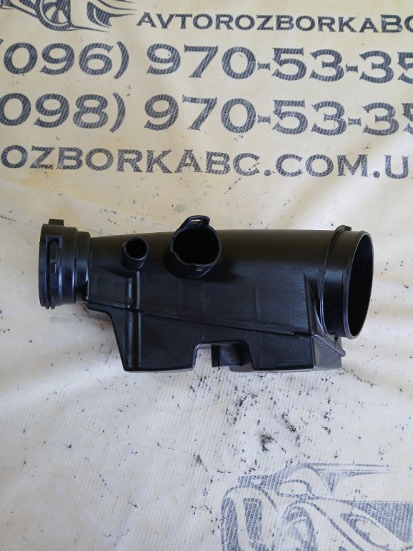 Патрубок/трубопровід 530 2018 G30 XB1142M0 Патрубок/трубопровід 530 2018 G30 XB1142M0