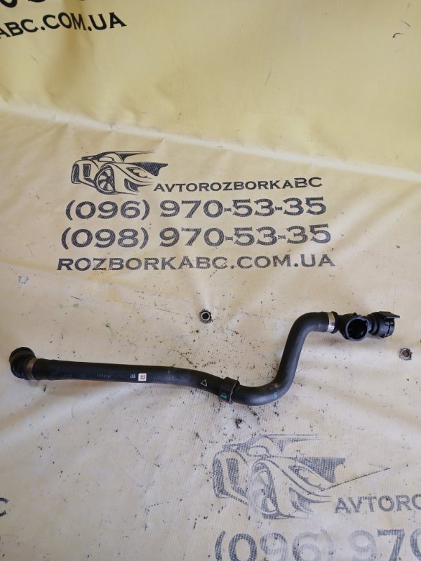 Запчасть патрубок системы охлаждения BMW 530 2018 G30 XB1142M0 17128602616 Б/У Патрубок системы охлаждения BMW 530 2018 G30 XB1142M0 17128602616 Б/У