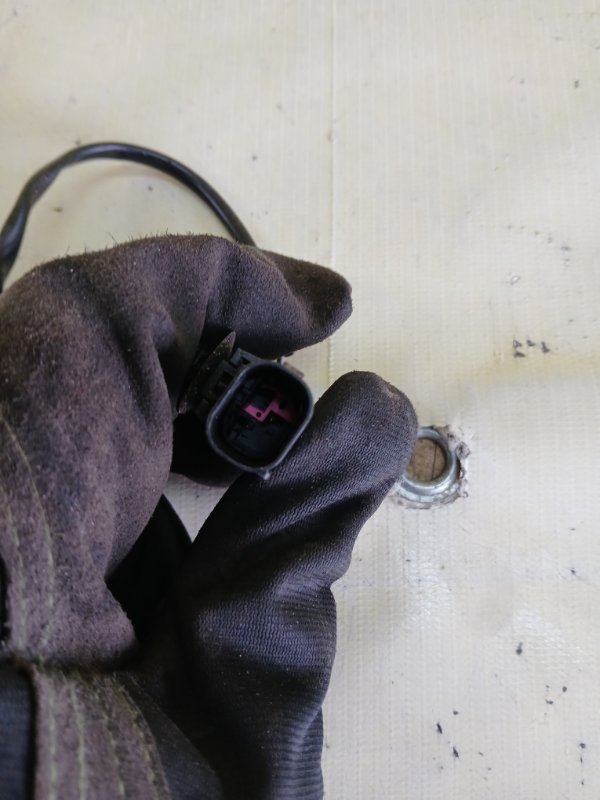 Замок капота передний левый 530 2018 G30 XB1142M0