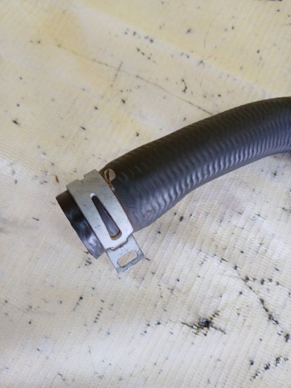 Патрубок системы охлаждения 530 2018 G30 XB1142M0 Патрубок системы охлаждения 530 2018 G30 XB1142M0