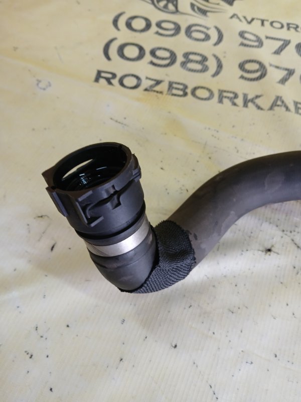 Патрубок системы охлаждения 530 2018 G30 XB1142M0 Патрубок системы охлаждения 530 2018 G30 XB1142M0