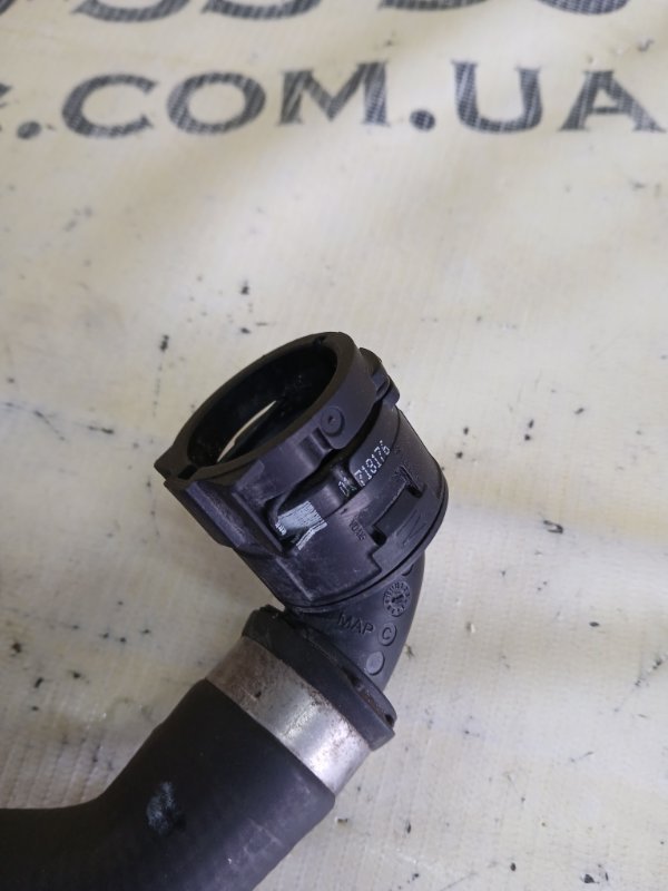 Патрубок системы охлаждения 530 2018 G30 XB1142M0 Патрубок системы охлаждения 530 2018 G30 XB1142M0