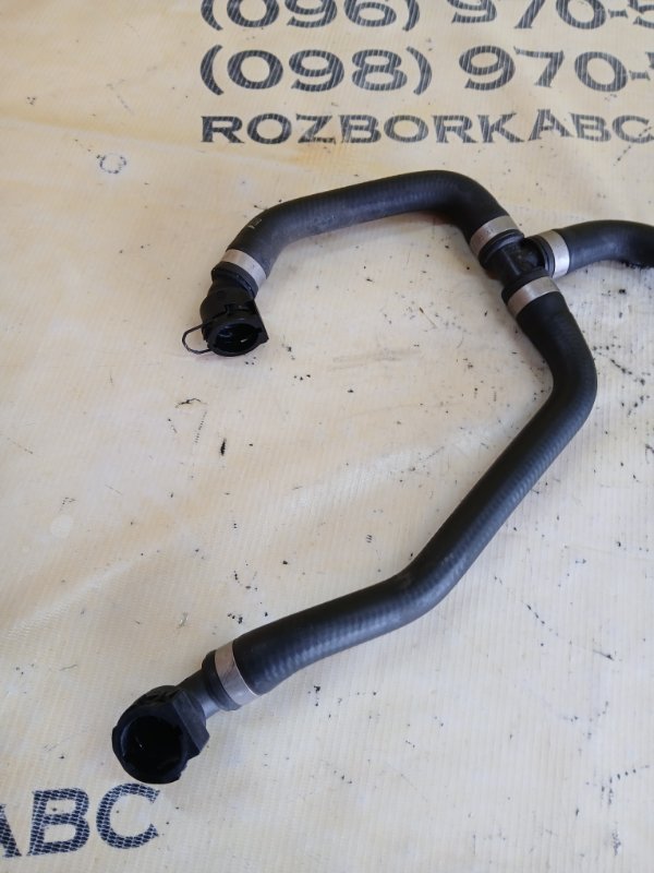 Патрубок системы охлаждения 530 2018 G30 XB1142M0 Патрубок системы охлаждения 530 2018 G30 XB1142M0