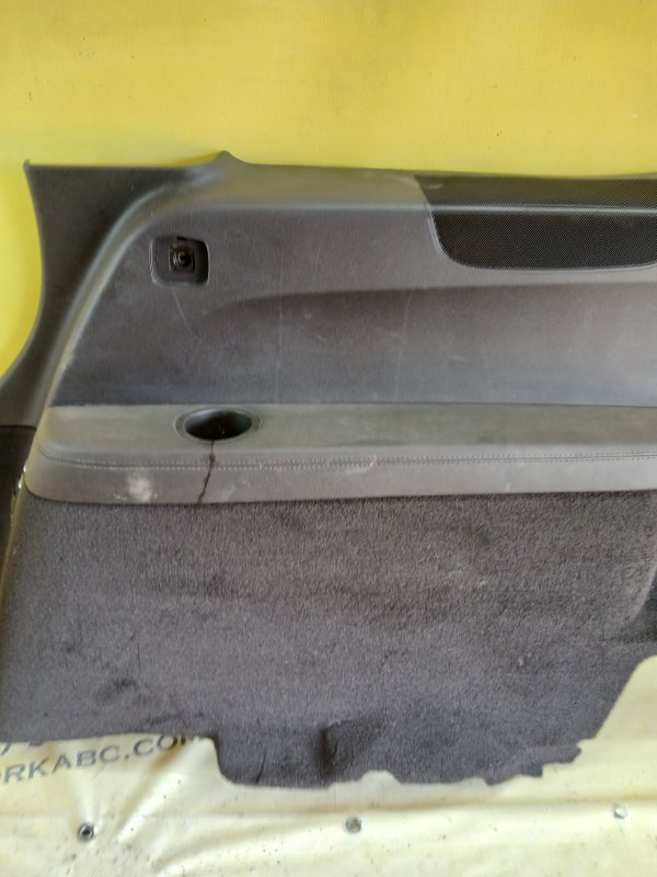 Обшивка багажника передняя правая Mercedes-Benz GLS 450 4MATIC 276 3.0 biturbo Обшивка багажника передняя правая Mercedes-Benz GLS 450 4MATIC 276 3.0 biturbo