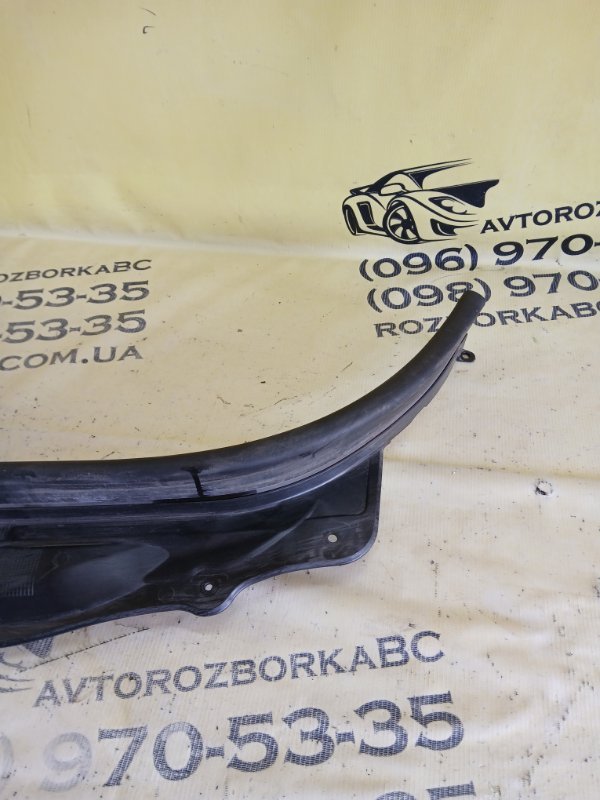 Накладка передней панели BMW 530 G30 XB1142M0 Накладка передней панели BMW 530 G30 XB1142M0