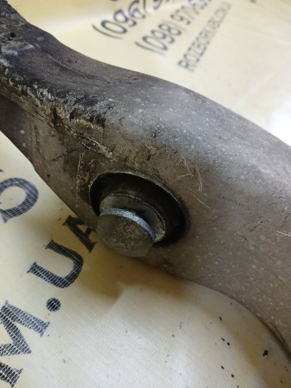 Рычаг подвески нижний передний левый GLS 450 4MATIC 2018 276 3.0 biturbo Рычаг подвески нижний передний левый GLS 450 4MATIC 2018 276 3.0 biturbo