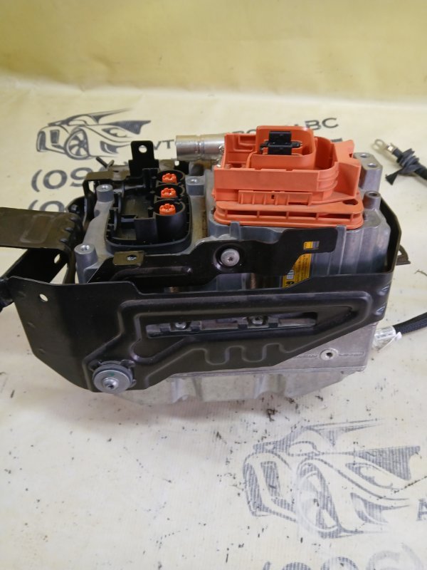 Инвертор 530 2018 G30 XB1142M0 Инвертор 530 2018 G30 XB1142M0