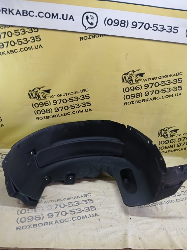 Подкрылок задний левый gl 450 2015 x166 276 3.0 biturbo Подкрылок задний левый gl 450 2015 x166 276 3.0 biturbo