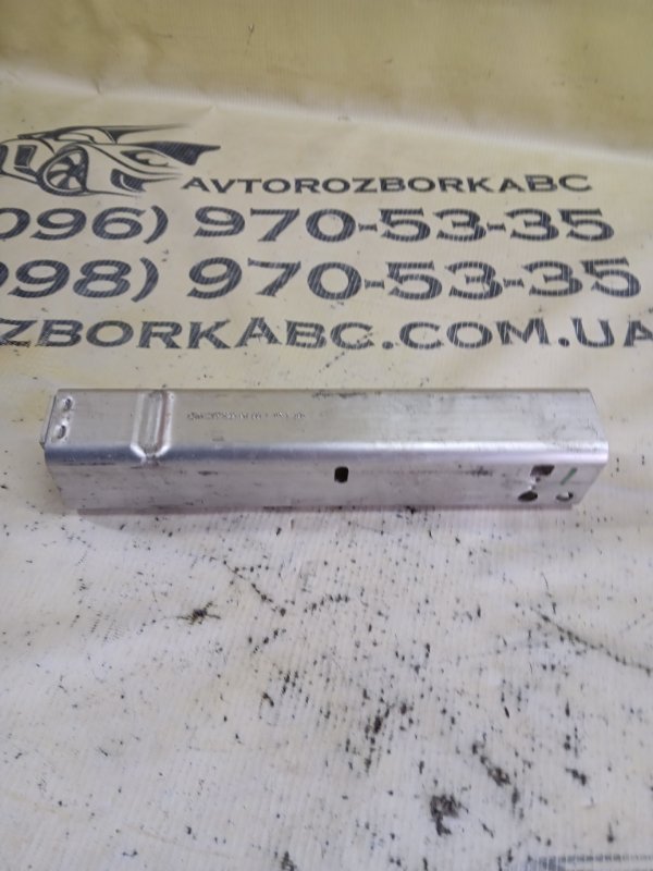 Кронштейн подрамника передний GLC 300 2019 X253 27492031846862 Кронштейн подрамника передний GLC 300 2019 X253 27492031846862