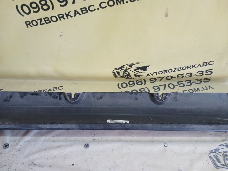 Накладка порога правая GLC 300 2019 X253 27492031846862
