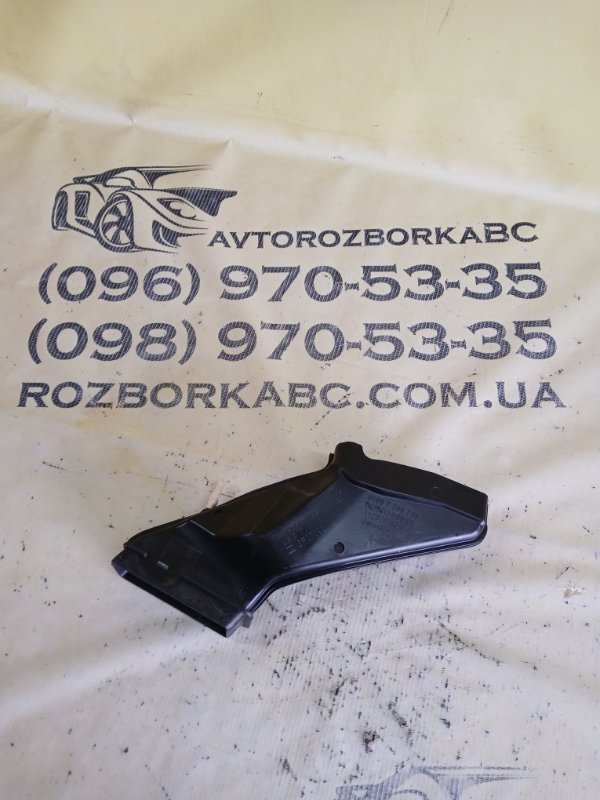 Водосток передний правый BMW 530 2018 G30 XB1142M0 61667388733 Б/У