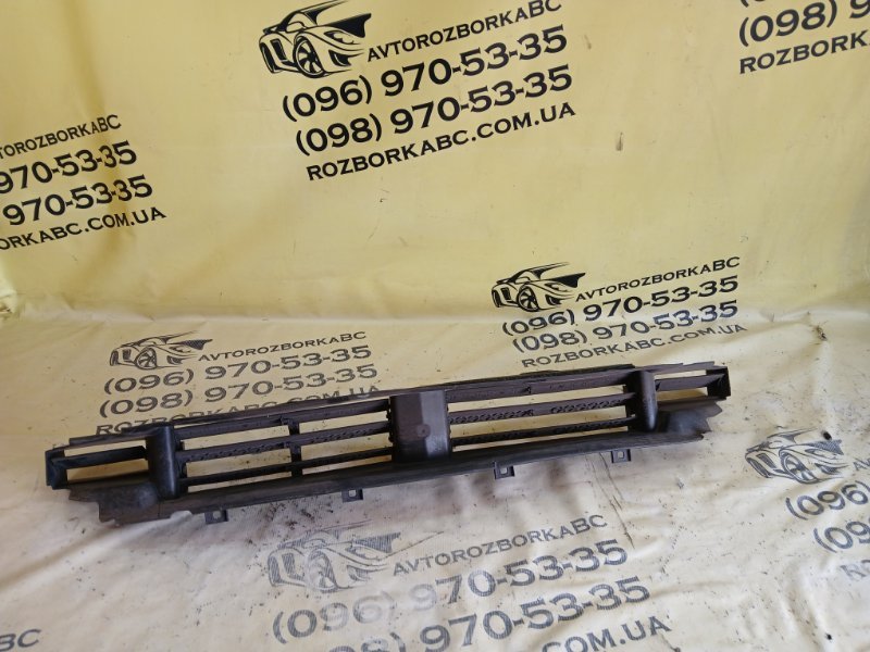 Жалюзи радиатора BMW 7 16-22 G11 G12 51 13 7 359 838 Б/У