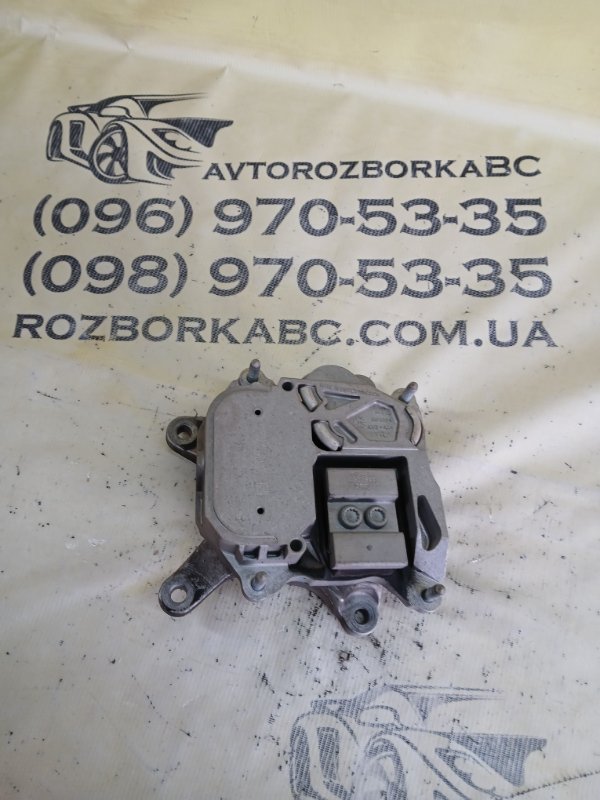 Подушка АКПП Audi Q8 2019 DCBD 4M0399153AG Б/У