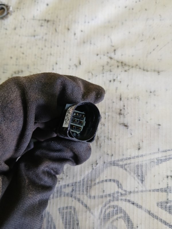 Лямбда-зонд Audi Q8 DCBD Лямбда-зонд Audi Q8 DCBD