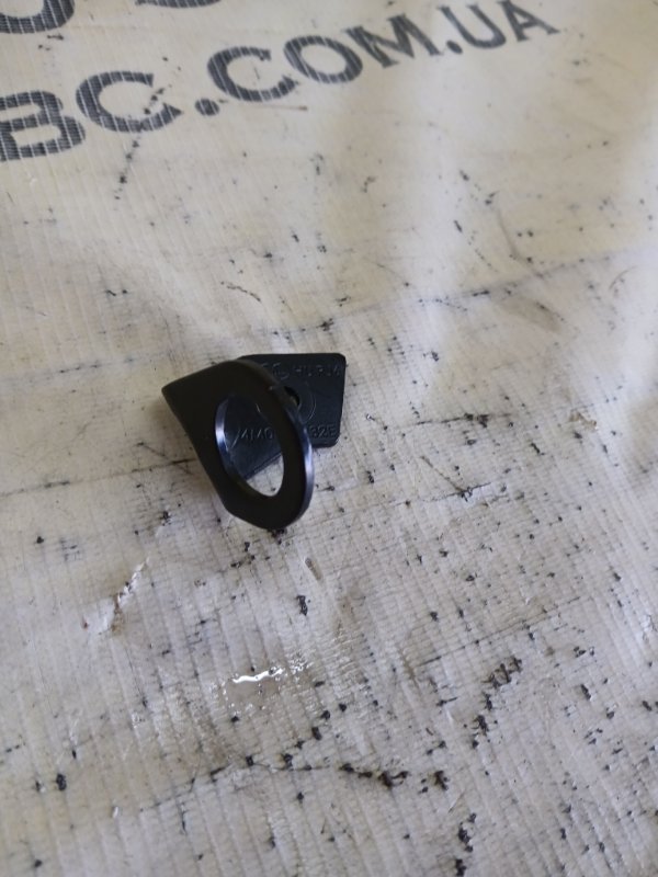 Кронштейн Audi Q8 DCBD Кронштейн Audi Q8 DCBD