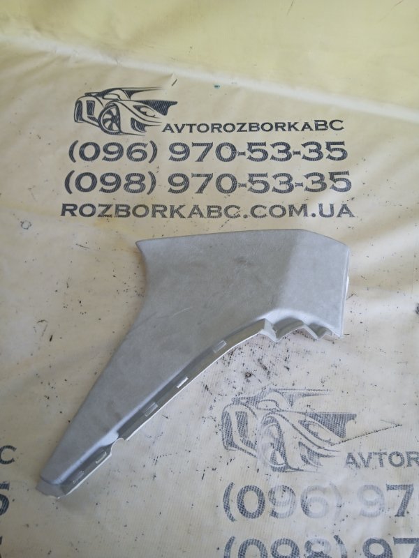 Запчасть накладка стойки задняя левая Audi Q8 2019 DCBD 4M8867245AFJ3 Б/У Накладка стойки задняя левая Audi Q8 2019 DCBD 4M8867245AFJ3 Б/У