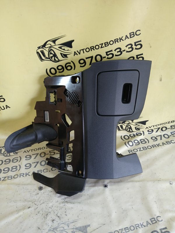 Запчасть бардачок передний левый Audi Q8 2019 DCBD 4M8880301B24A Б/У Бардачок передний левый Audi Q8 2019 DCBD 4M8880301B24A Б/У