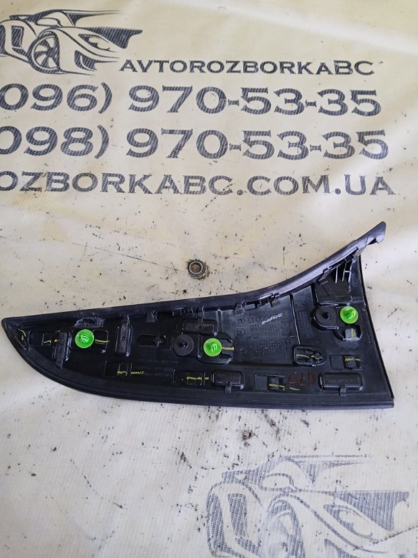 Накладка багажника задняя левая Mercedes-Benz GLB 250 26092030411829 Накладка багажника задняя левая Mercedes-Benz GLB 250 26092030411829