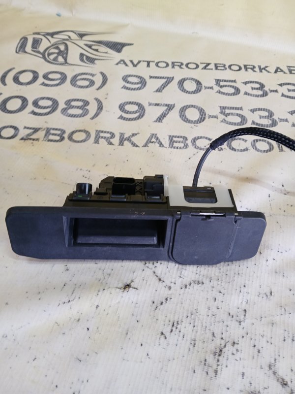 Ручка двери багажника задняя GLB 2022 250 26092030411829 Ручка двери багажника задняя GLB 2022 250 26092030411829
