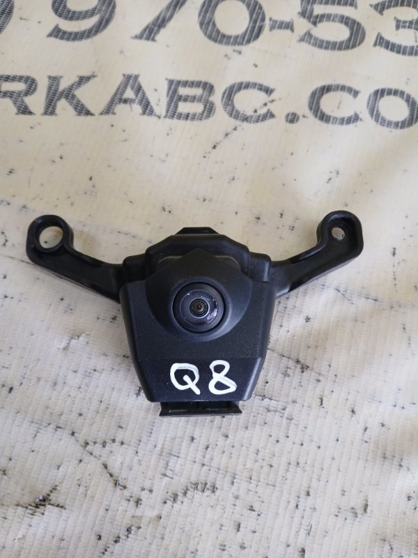 Камера переднего вида Q8 2019 DCBD