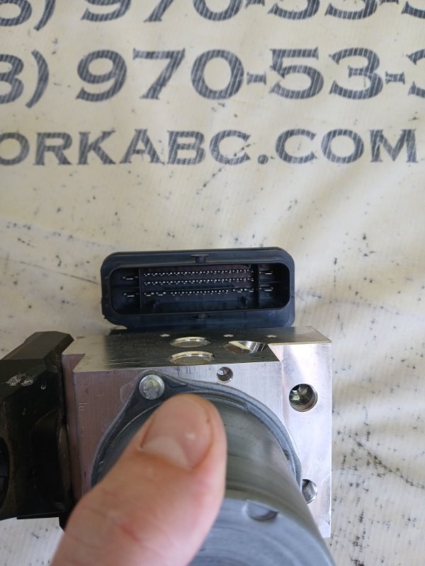 Блок ABS Q8 2019 DCBD