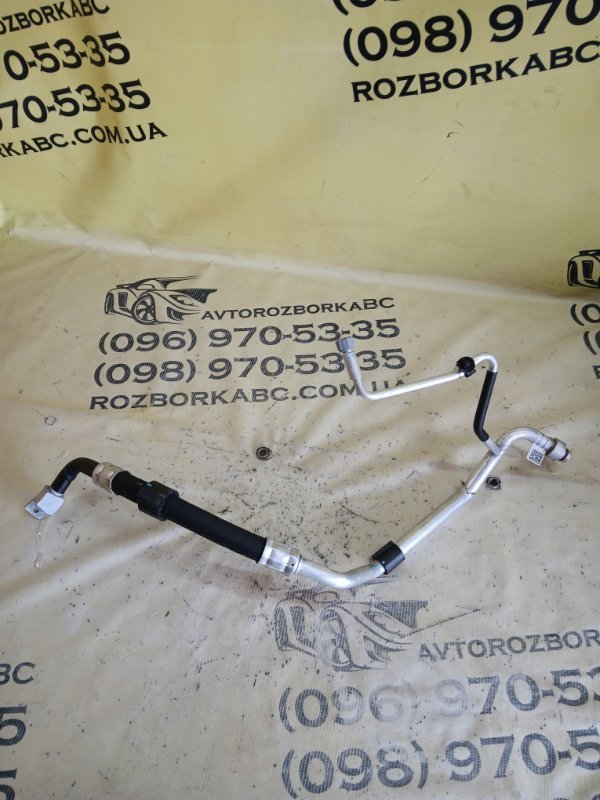 Запчасть трубка кондиционера Audi Q8 2019 DCBD 4M1816740N Б/У Трубка кондиционера Audi Q8 2019 DCBD 4M1816740N Б/У