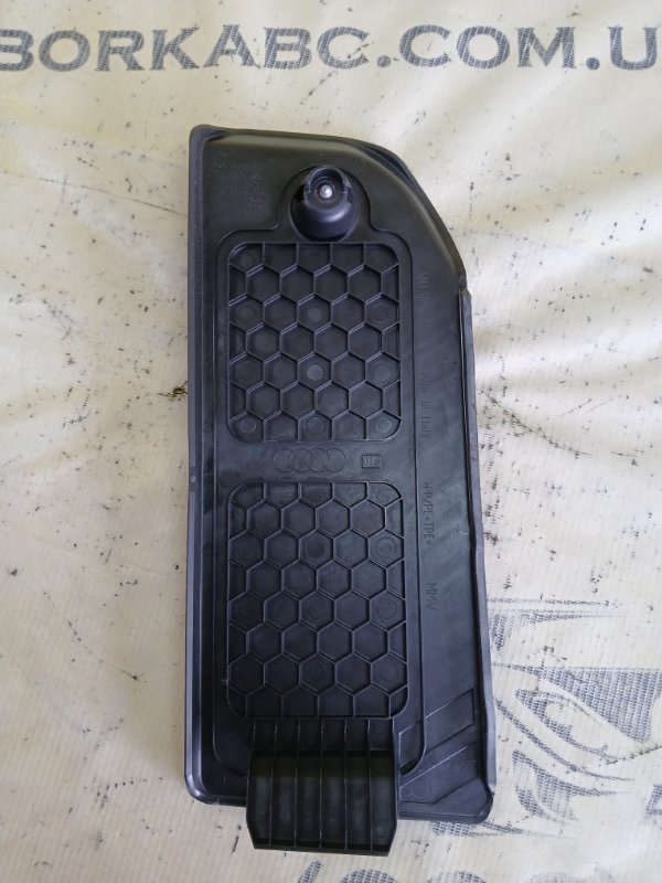 Подножка Audi Q8 DCBD