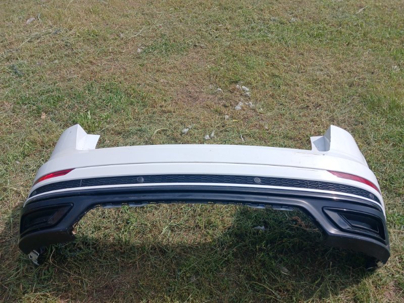 Бампер задний Audi Q8 2019 DCBD 4M8807511GRU Б/У