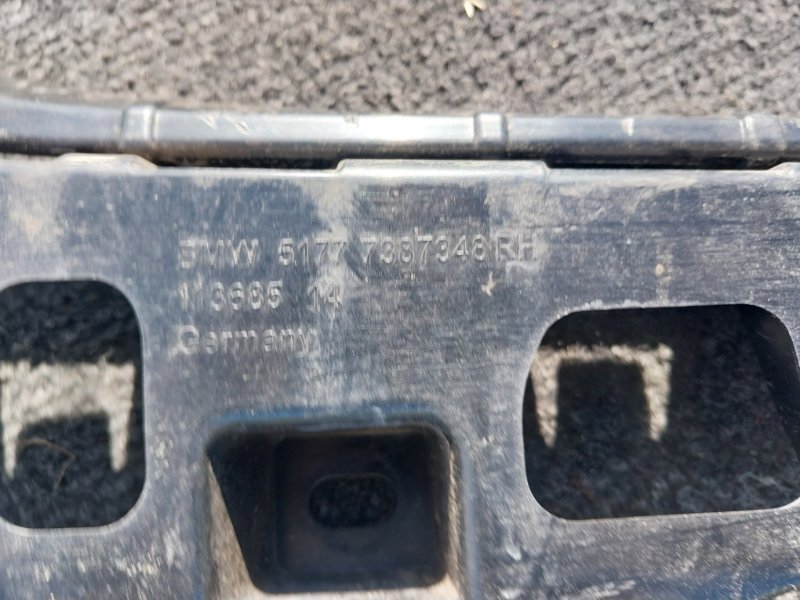 Кронштейн порога правый BMW 530 G30 XB1142M0