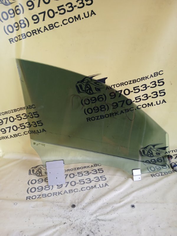 Стекло двери переднее левое Q8 2019 DCBD Стекло двери переднее левое Q8 2019 DCBD