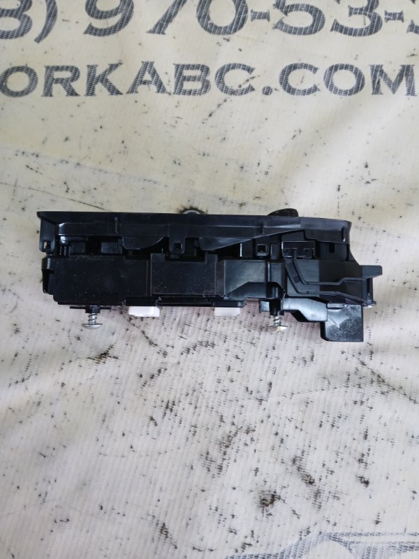 Кнопка стеклоподъемника Subaru Legacy BW 2.4