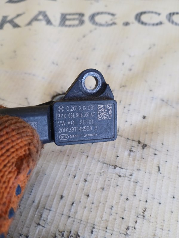 Датчик наддуву Q8 2019 DCBD Датчик наддуву Q8 2019 DCBD