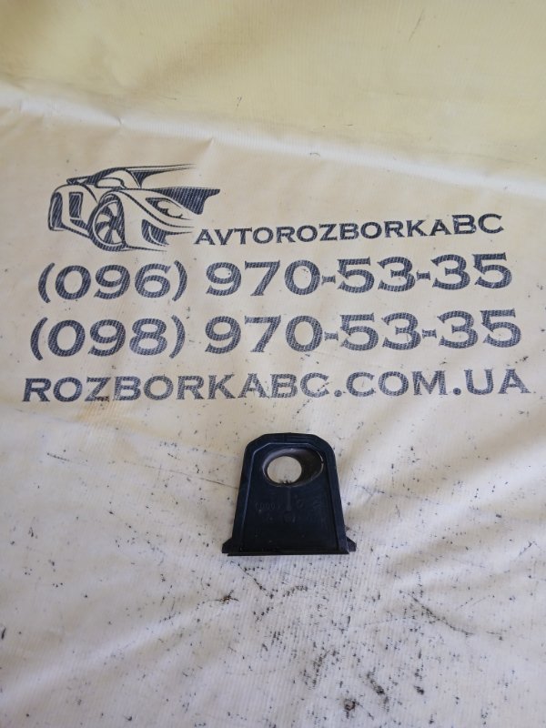 Заглушка кузова Audi Q5 2018 80A 2.0 DAYB 80A819143 Б/У