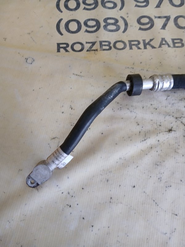 Трубка кондиционера Audi Q5 80A 2.0 DAYB Трубка кондиционера Audi Q5 80A 2.0 DAYB